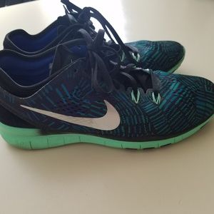 Nike free women 7.5 sneaker